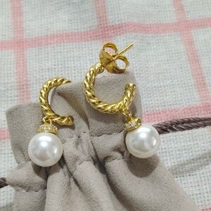 David Yurman Gold Pearl Drop Earrings